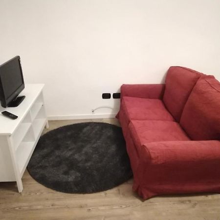 Appartamento CENTRO e PARCO 10 min - flat in Monza Esterno foto